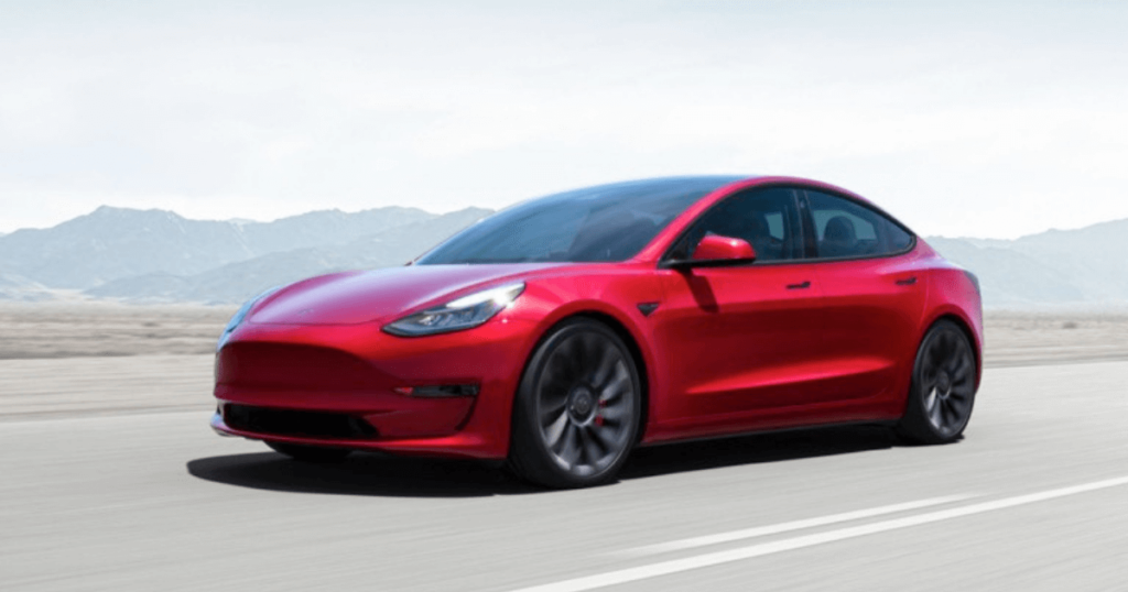 5 Gründe, warum Sie sich für einen Tesla entscheiden sollten - Beev
