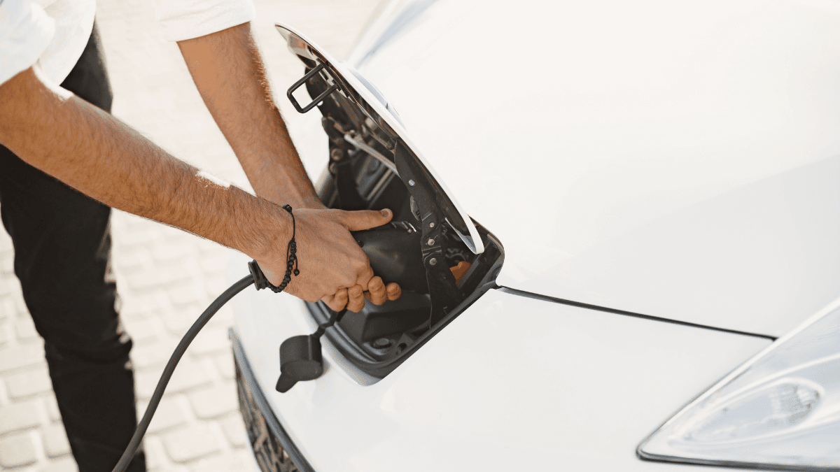 Choisir le câble de recharge de sa voiture électrique - Beev